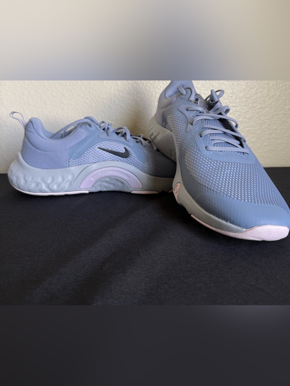Nike Womens Size 10 Renew In-Season TR 11  Grey Training Shoes DA1349-445 New